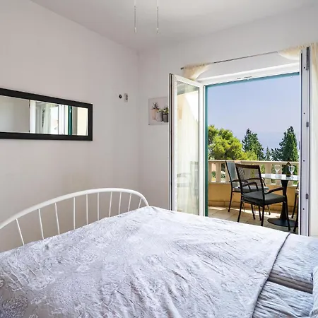 Διαμέρισμα Awesome Apartment In Sutivan With House Sea View